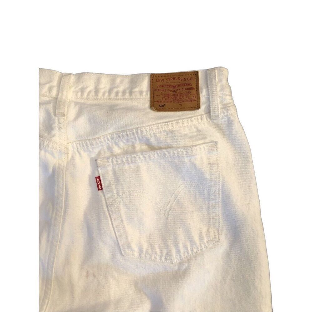 Levi’s 501 Big E Cropped High Rise Button Fly White WOMENS SIZE 33x26
